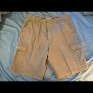 Men’s khaki shorts - dockers